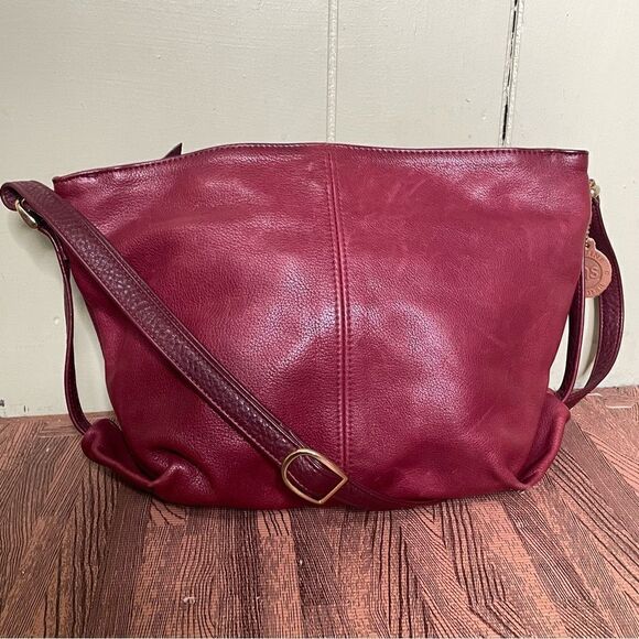 SAS Genuine Soft burgundy Red Leather Slouchy Crossbody Large Bag Purse‎ - Picture 1 of 9